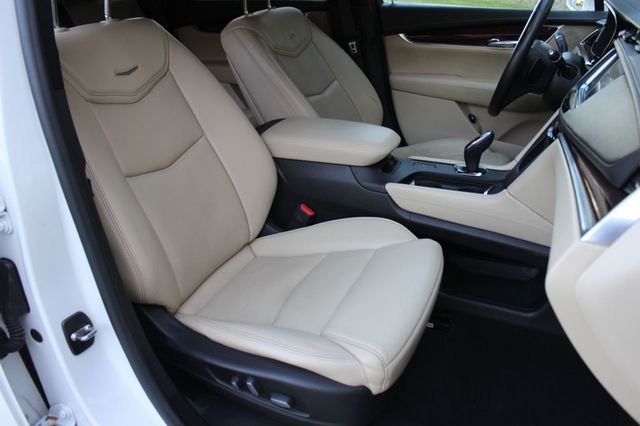 2017 Cadillac XT5 Very LOW Miles Loaded Htd Leather Pano Roof 615-300-6004 - 23009292 - 22