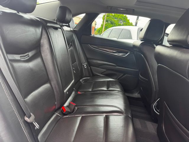 2017 Cadillac XTS 4dr Sedan Luxury AWD - 23037542 - 18