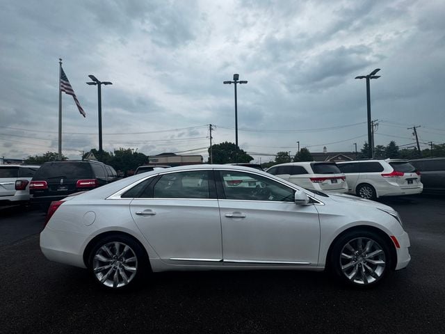 2017 Cadillac XTS 4dr Sedan Luxury AWD - 23037542 - 3