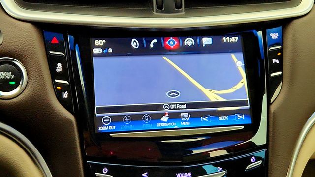 2017 Cadillac XTS 4dr Sedan Luxury AWD w/ Driver Awareness Pkg & Ultraview Sunroof - 23021553 - 19