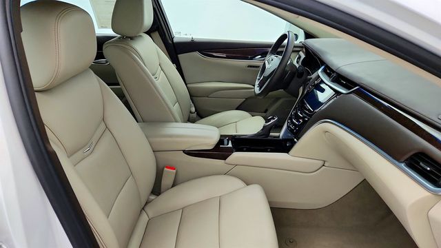 2017 Cadillac XTS 4dr Sedan Luxury AWD w/ Driver Awareness Pkg & Ultraview Sunroof - 23021553 - 24