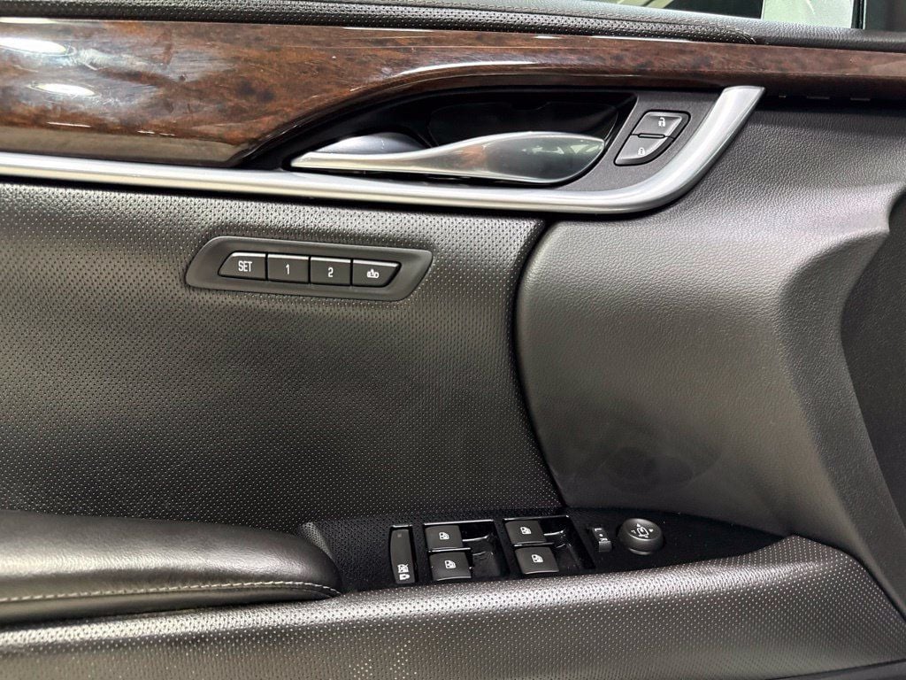 2017 Cadillac XTS 4dr Sedan Luxury FWD - 23067192 - 21
