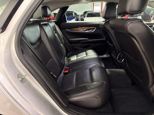 2017 Cadillac XTS 4dr Sedan Luxury FWD - 23067192 - 25