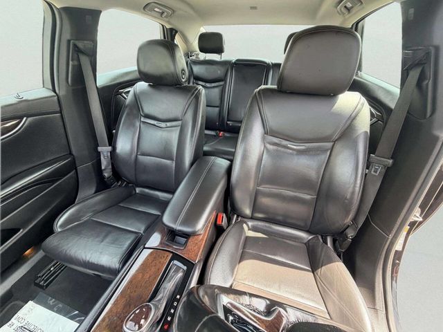 2017 Cadillac XTS 4dr Sedan Luxury FWD - 23019058 - 17