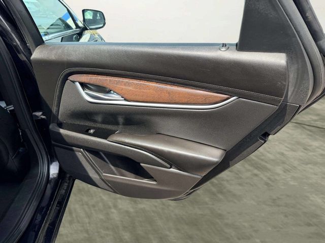 2017 Cadillac XTS 4dr Sedan Luxury FWD - 23019058 - 22