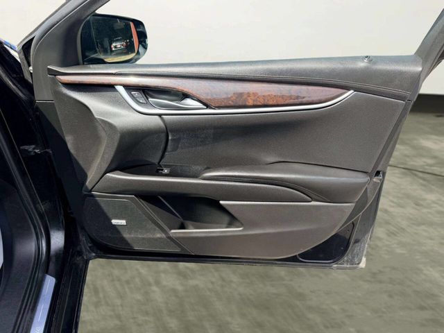 2017 Cadillac XTS 4dr Sedan Luxury FWD - 23019058 - 27