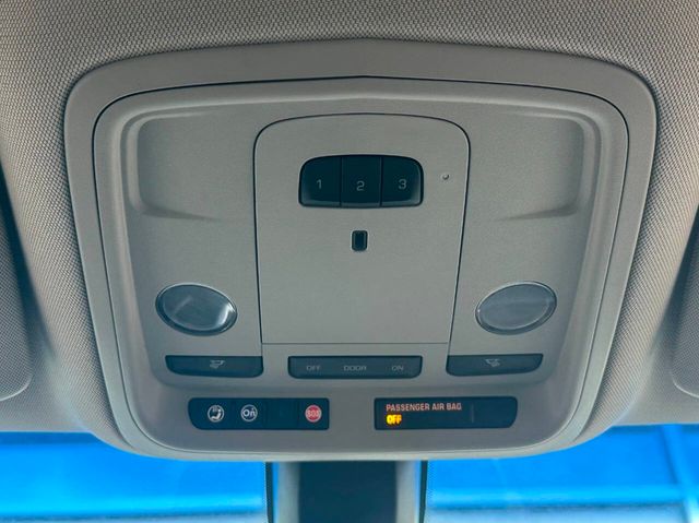 2017 Cadillac XTS 4dr Sedan Luxury FWD - 22961419 - 22