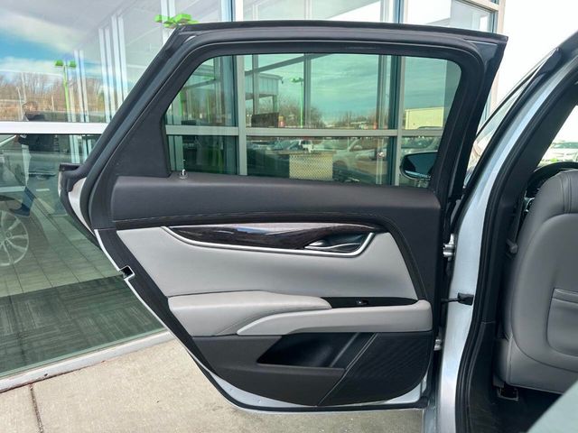 2017 Cadillac XTS 4dr Sedan Luxury FWD - 22961419 - 43