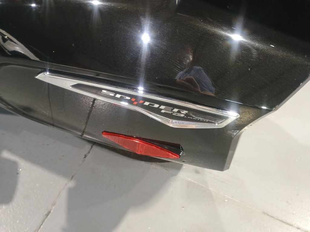 2017 Can-Am Spyder ROADSTER F3-T/F3 L - 22991262 - 15