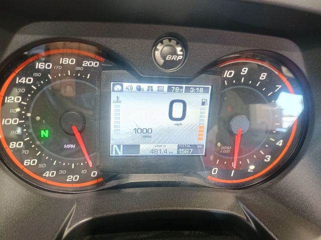 2017 Can-Am Spyder ROADSTER F3-T/F3 L - 22991262 - 21