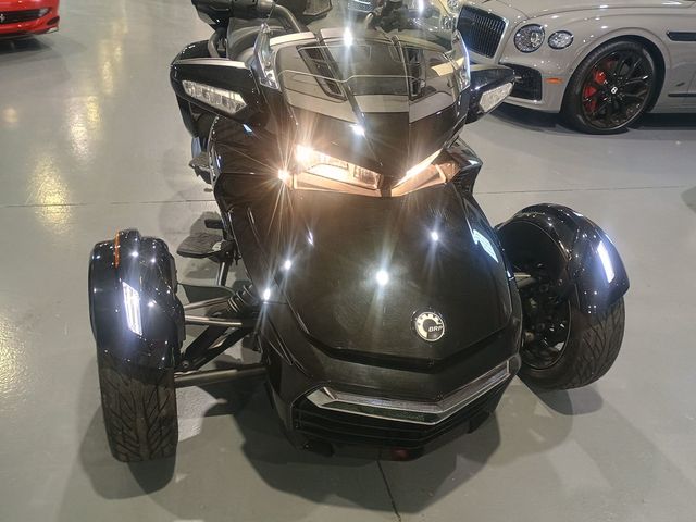 2017 Can-Am Spyder ROADSTER F3-T/F3 L - 22991262 - 23