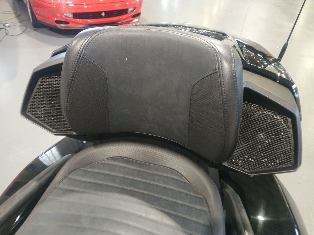 2017 Can-Am Spyder ROADSTER F3-T/F3 L - 22991262 - 25