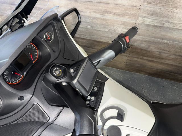 2017 Can-Am Spyder RT Limited SE6 SUPER CLEAN! - 23000391 - 14