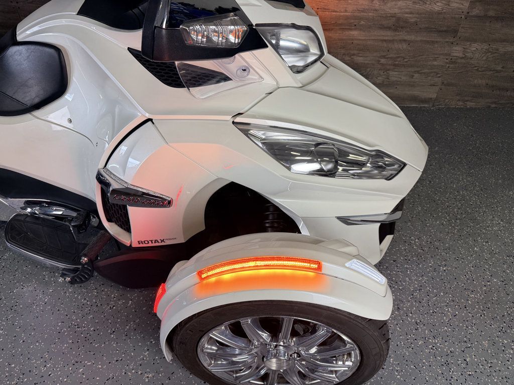 2017 Can-Am Spyder RT Limited SE6 SUPER CLEAN! - 23098673 - 10