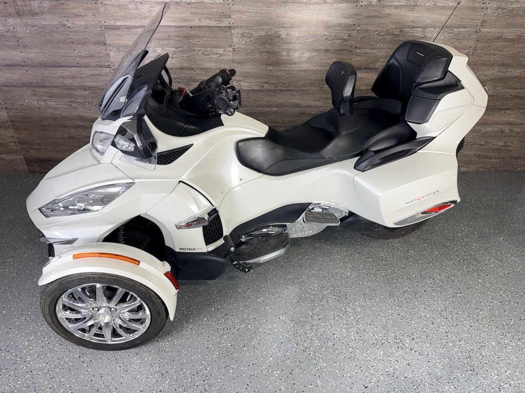 2017 Can-Am Spyder RT Limited SE6 SUPER CLEAN! - 23098673 - 15
