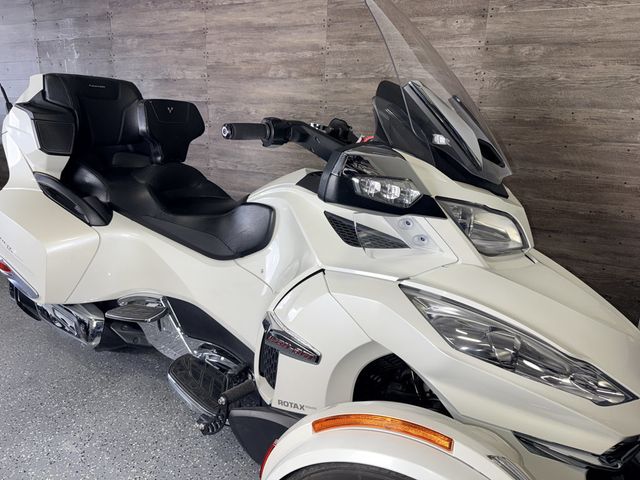 2017 Can-Am Spyder RT Limited SE6 SUPER CLEAN! - 23098673 - 1