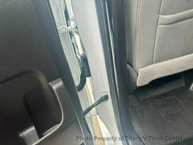 2017 Chevrolet 3500HD CREW CAB 4X4 14k MI SRW ONE TON UTILITY! +SUPER CLEAN UNIT! FINANCE OR LEASE! - 22995730 - 19