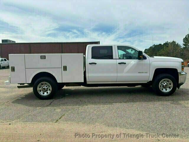 2017 Chevrolet 3500HD CREW CAB 4X4 14k MI SRW ONE TON UTILITY! +SUPER CLEAN UNIT! FINANCE OR LEASE! - 22995730 - 2