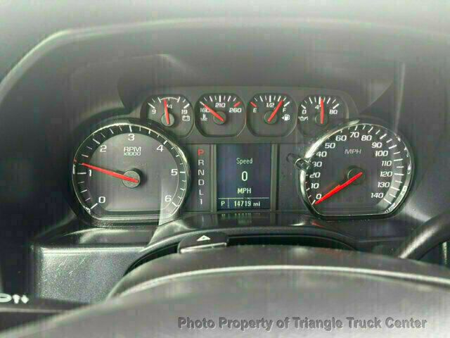 2017 Chevrolet 3500HD CREW CAB 4X4 14k MI SRW ONE TON UTILITY! +SUPER CLEAN UNIT! FINANCE OR LEASE! - 22995730 - 32