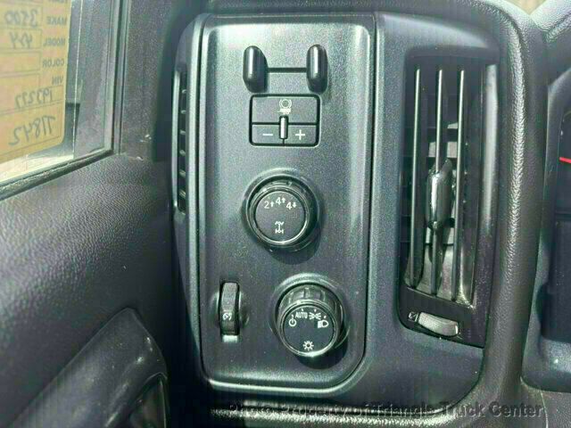 2017 Chevrolet 3500HD CREW CAB 4X4 14k MI SRW ONE TON UTILITY! +SUPER CLEAN UNIT! FINANCE OR LEASE! - 22995730 - 36