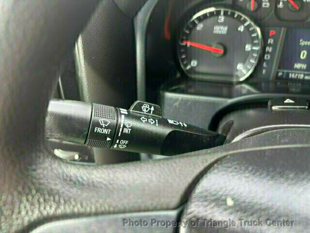 2017 Chevrolet 3500HD CREW CAB 4X4 14k MI SRW ONE TON UTILITY! +SUPER CLEAN UNIT! FINANCE OR LEASE! - 22995730 - 39