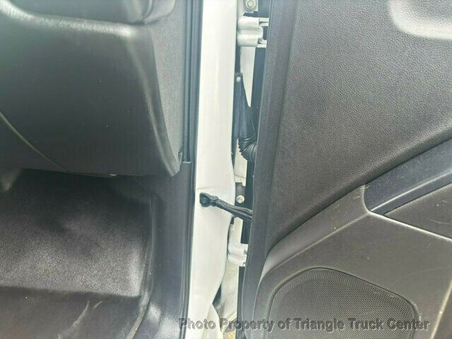 2017 Chevrolet 3500HD CREW CAB 4X4 14k MI SRW ONE TON UTILITY! +SUPER CLEAN UNIT! FINANCE OR LEASE! - 22995730 - 44