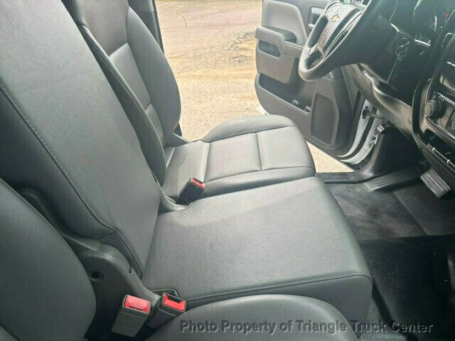 2017 Chevrolet 3500HD CREW CAB 4X4 14k MI SRW ONE TON UTILITY! +SUPER CLEAN UNIT! FINANCE OR LEASE! - 22995730 - 47