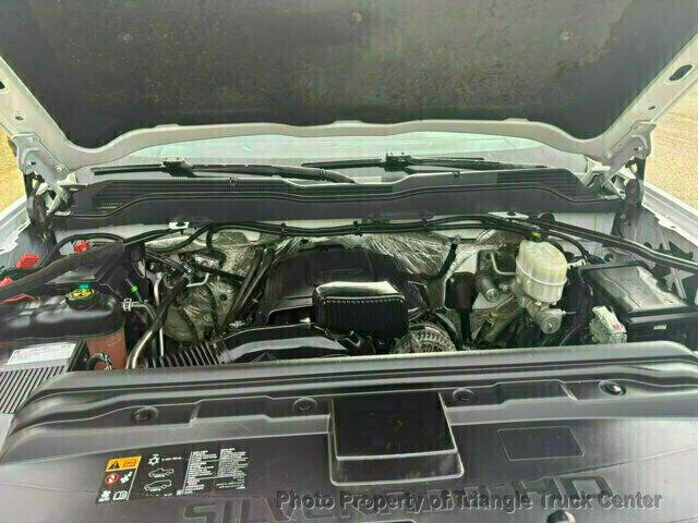 2017 Chevrolet 3500HD CREW CAB 4X4 14k MI SRW ONE TON UTILITY! +SUPER CLEAN UNIT! FINANCE OR LEASE! - 22995730 - 50