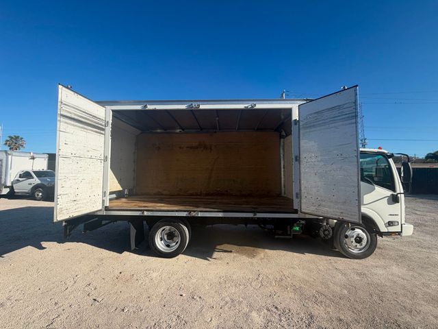 2017 Chevrolet 4500 Box Truck With Side Door & Liftgate  - 22983517 - 6