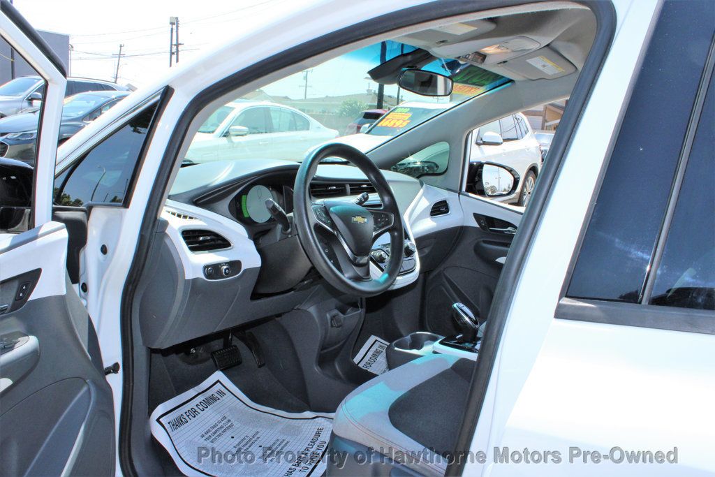 2017 Chevrolet Bolt EV photo 13