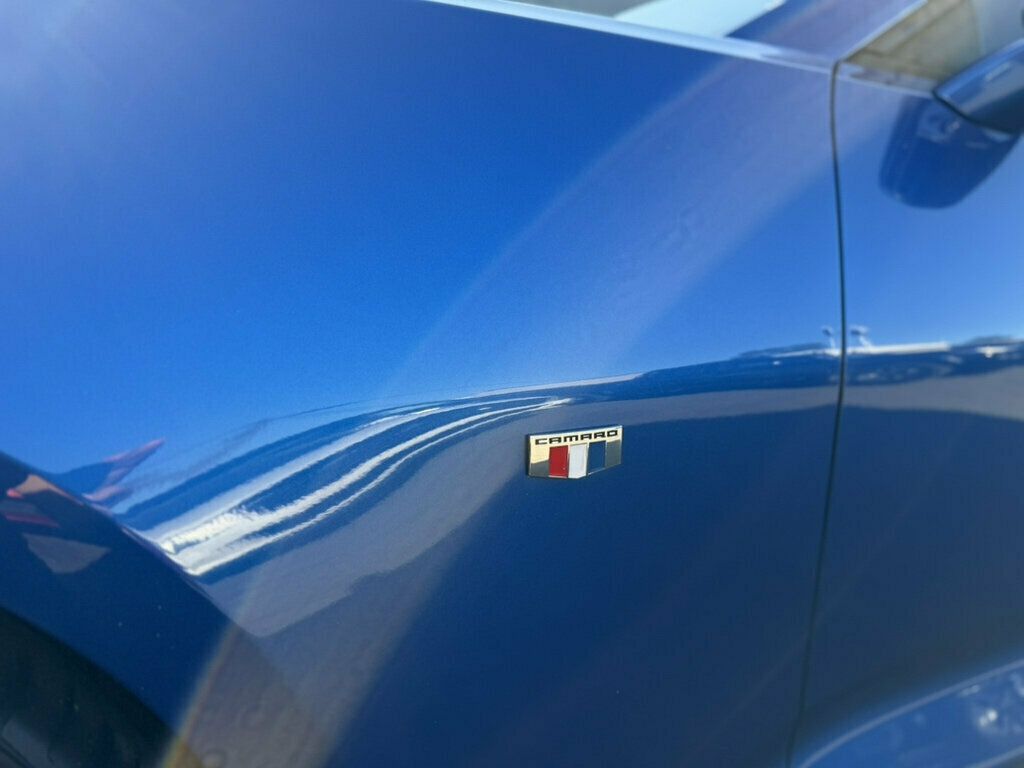 Chevrolet Camaro photo 21