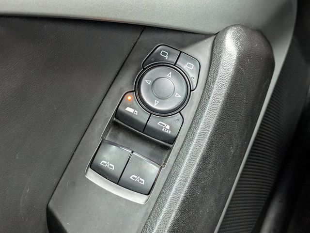 2017 Chevrolet Camaro  - 22980431 - 22