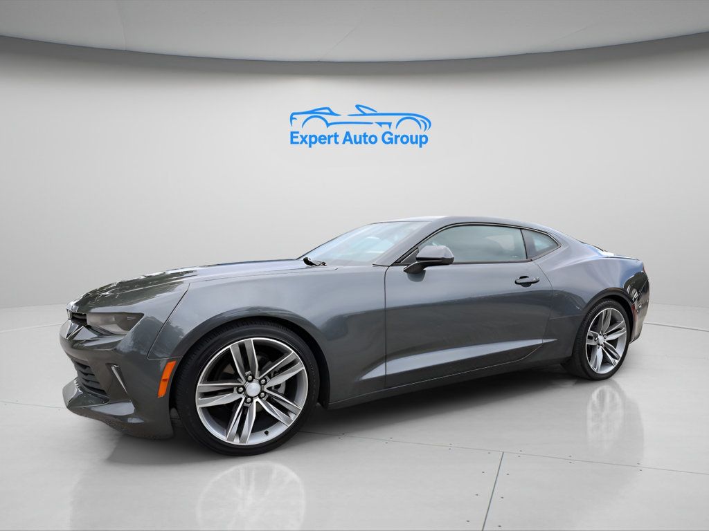 2017 Chevrolet Camaro 1LT RS Coupe photo 4