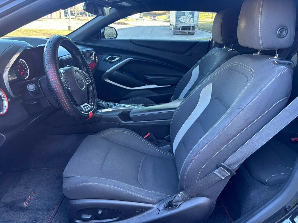 2017 Chevrolet Camaro 2017 CHEVROLET CAMARO LT - 22974464 - 8