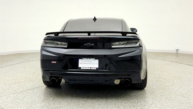 2017 Chevrolet Camaro 2dr Convertible 2SS - 23035585 - 5