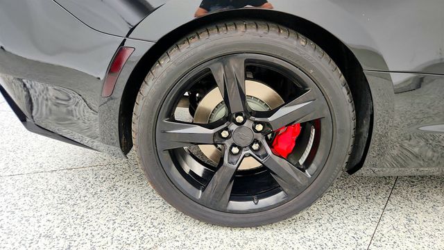 2017 Chevrolet Camaro 2dr Convertible 2SS - 23035585 - 8