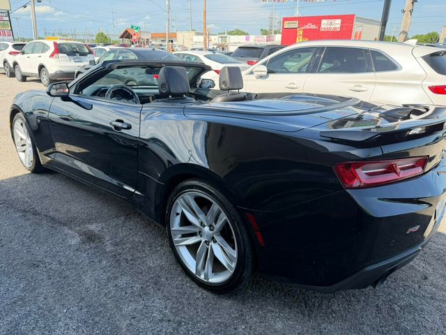 2017 Chevrolet Camaro 2dr Convertible LT w/2LT - 23025015 - 11