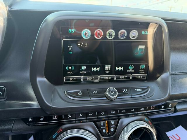 2017 Chevrolet Camaro 2dr Convertible LT w/2LT - 23025015 - 20