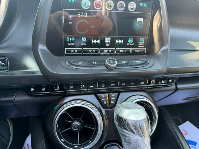 2017 Chevrolet Camaro 2dr Convertible LT w/2LT - 23025015 - 21