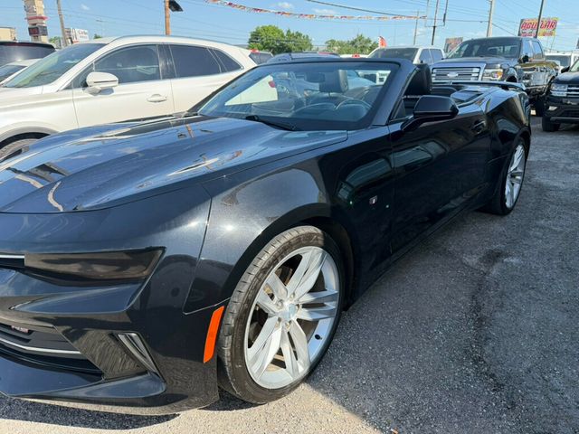 2017 Chevrolet Camaro 2dr Convertible LT w/2LT - 23025015 - 6