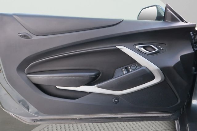 2017 Chevrolet Camaro 2dr Convertible SS w/1SS - 23017480 - 21