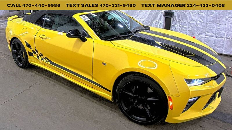 2017 Chevrolet Camaro 2dr Convertible SS w/1SS - 23006638 - 0
