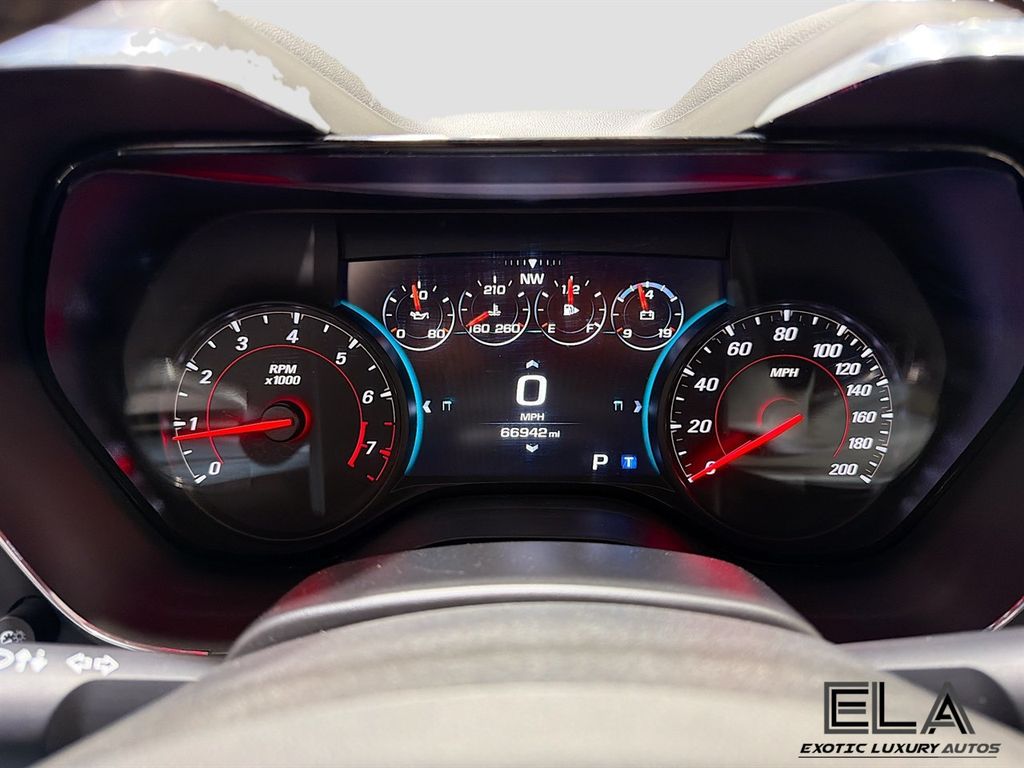 2017 Chevrolet Camaro 2dr Convertible SS w/1SS - 23006638 - 11