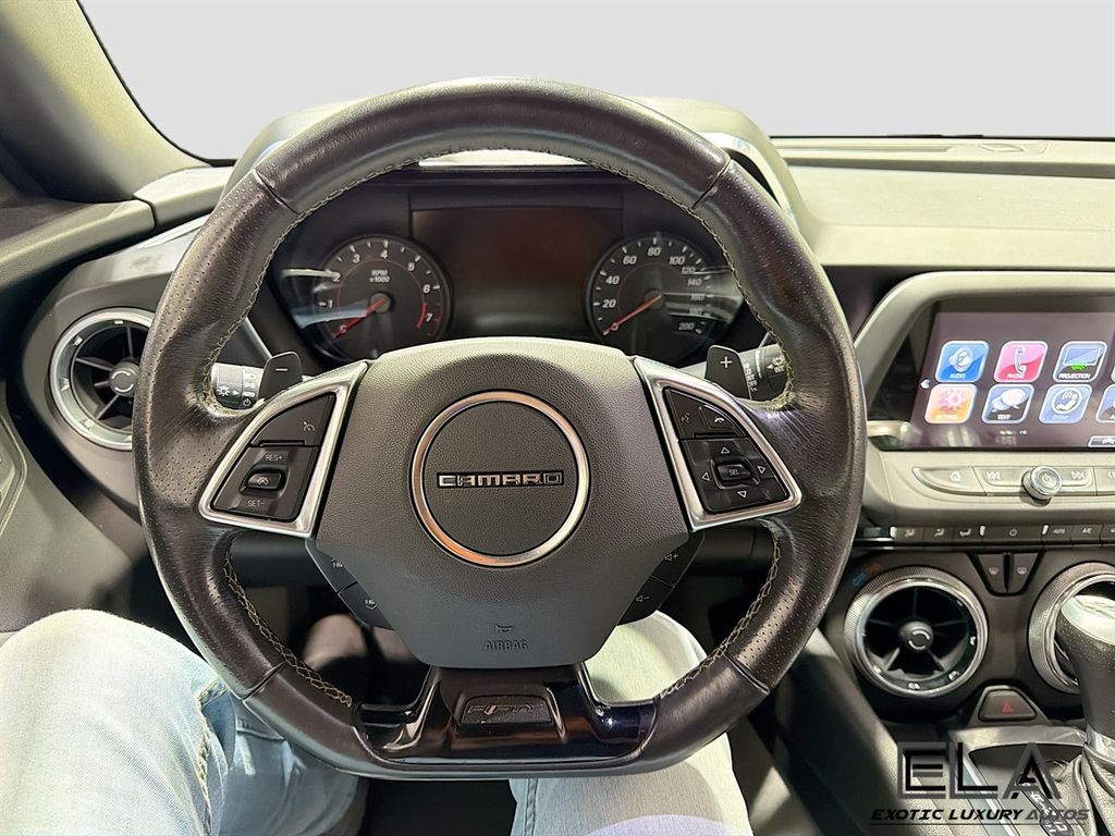 2017 Chevrolet Camaro 2dr Convertible SS w/1SS - 23006638 - 19