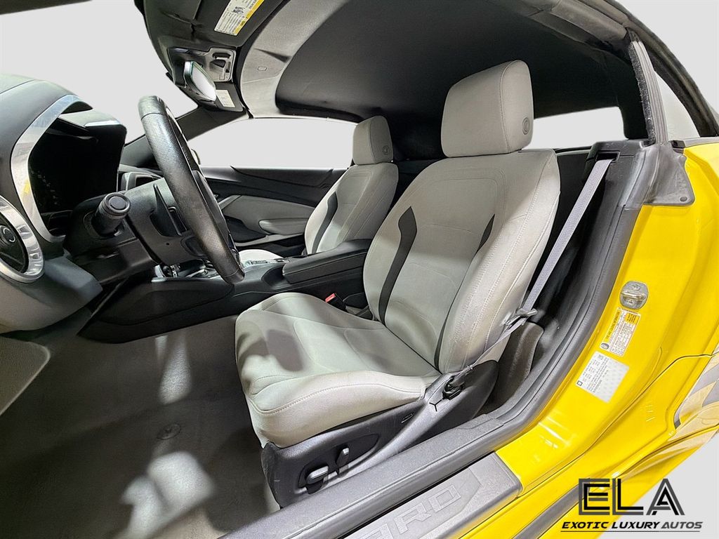 2017 Chevrolet Camaro 2dr Convertible SS w/1SS - 23006638 - 20