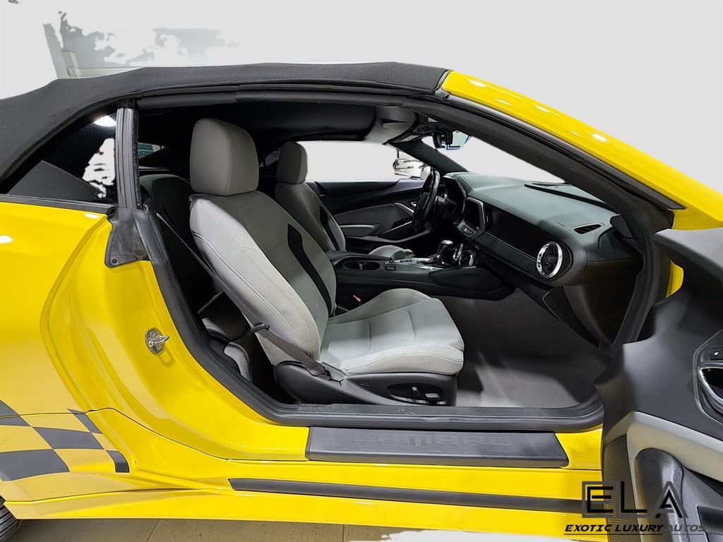 2017 Chevrolet Camaro 2dr Convertible SS w/1SS - 23006638 - 25