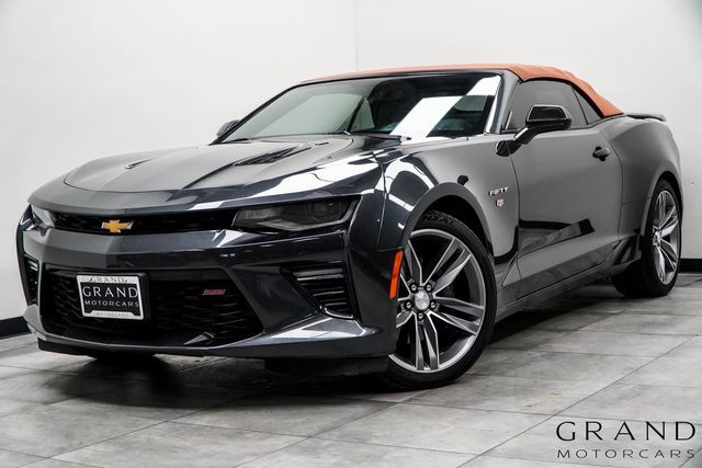 2017 Chevrolet Camaro 2dr Convertible SS w/2SS - 22954631 - 0