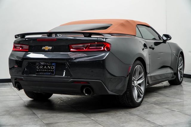 2017 Chevrolet Camaro 2dr Convertible SS w/2SS - 22954631 - 12