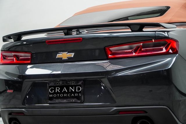 2017 Chevrolet Camaro 2dr Convertible SS w/2SS - 22954631 - 13