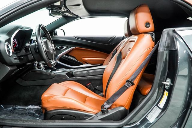 2017 Chevrolet Camaro 2dr Convertible SS w/2SS - 22954631 - 36